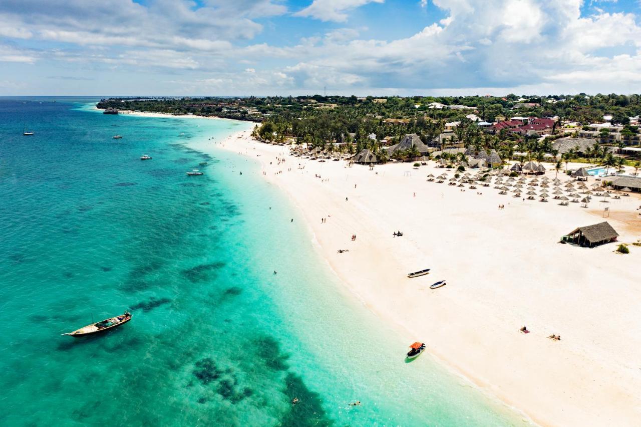 Gold Zanzibar Beach House & Spa Kendwa Exterior photo