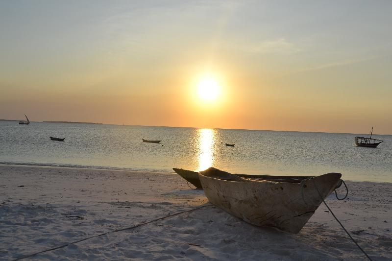 Gold Zanzibar Beach House & Spa Kendwa Exterior photo